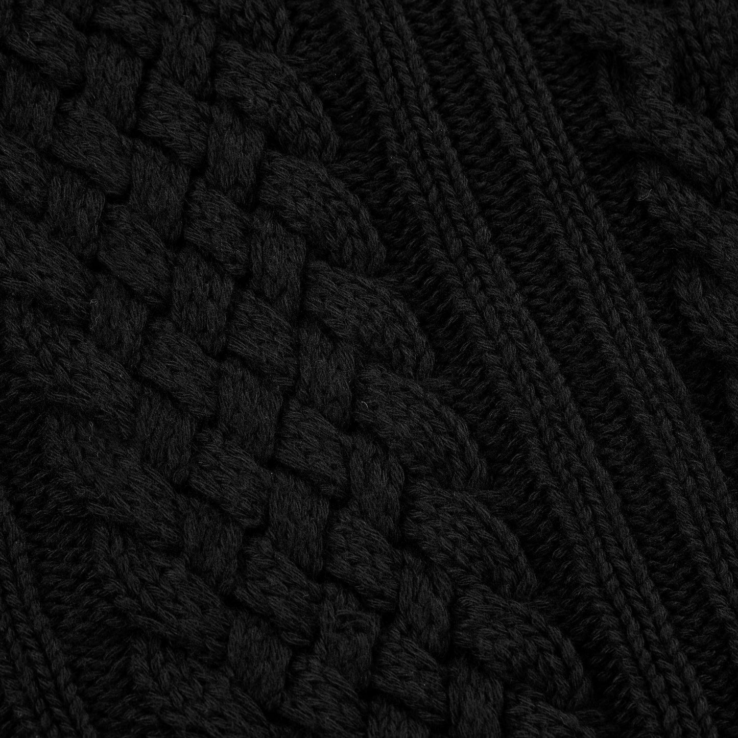 "Jazz" cable knit black