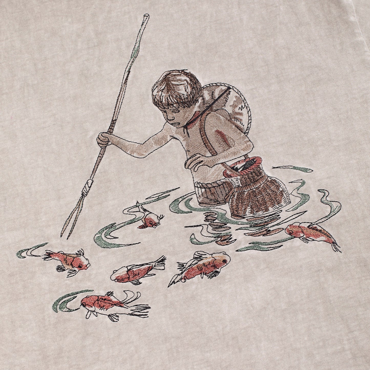 "lotus" T shirt oil washed light grey